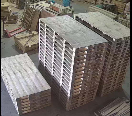 Lợi ích của việc sử dụng pallet ván ép
