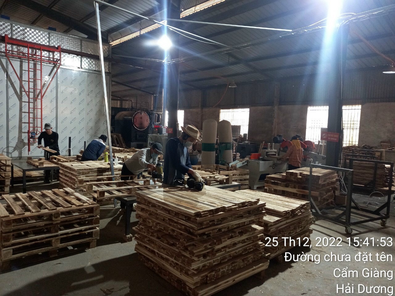 ĐÓNG PALLET GỖ TẠI PHỐ NỐI, MỸ HÀO, NHƯ QUỲNH, VĂN LÂM, HƯNG YÊN