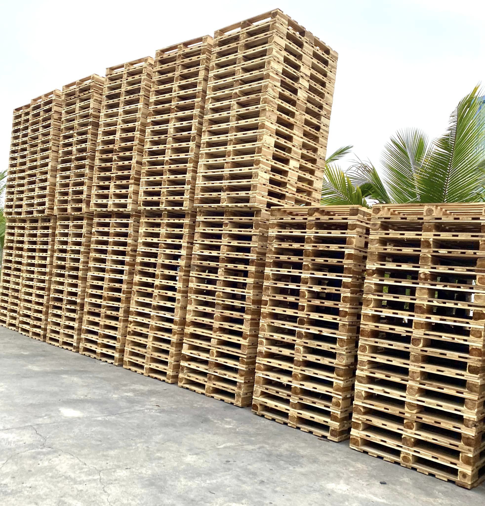 Hàng luôn có sẵn số lượng lớn - Sản xuất Pallet công nghiệp 0977248998