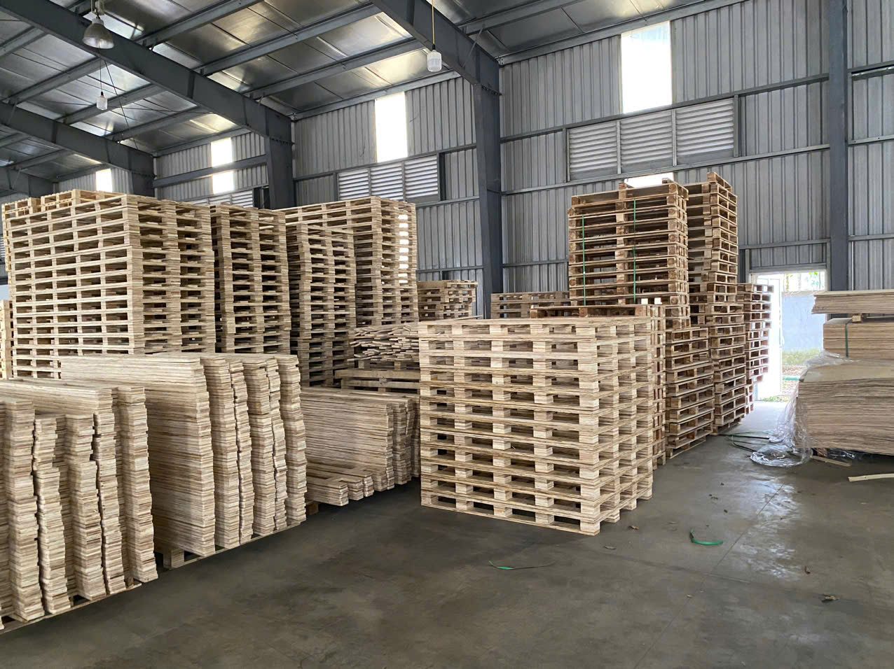 Kích thước pallet ván ép