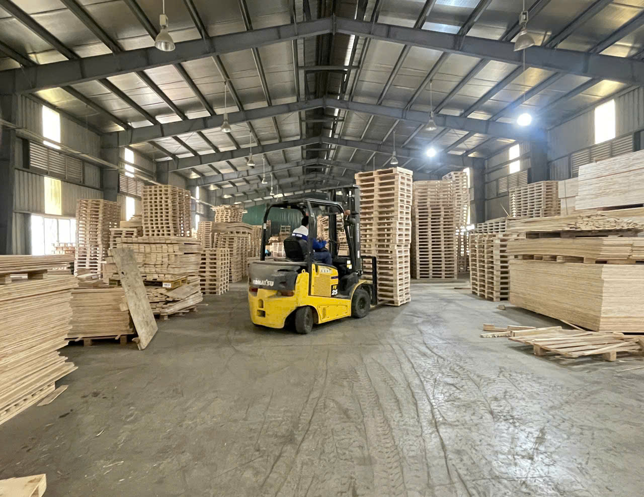 Pallet ván ép Hải Dương – Giá tốt, giao nhanh | Xưởng BNG