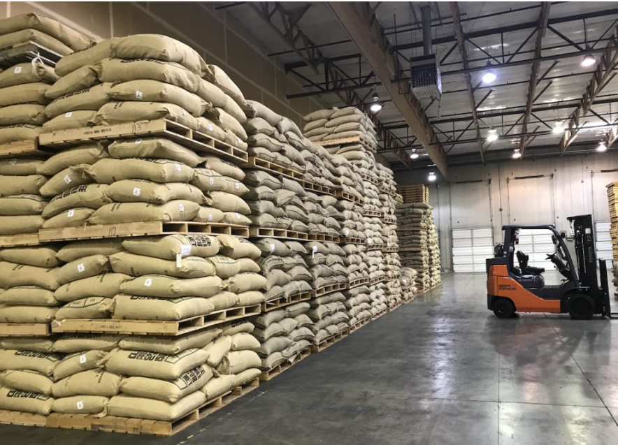 Các loại pallet gỗ dùng trong các loại kho